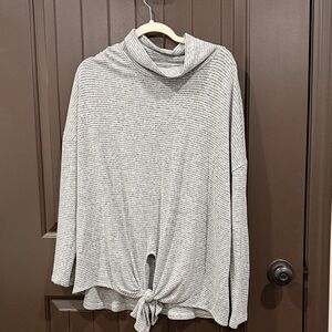 Lou & Grey Light Gray Striped Knot Top